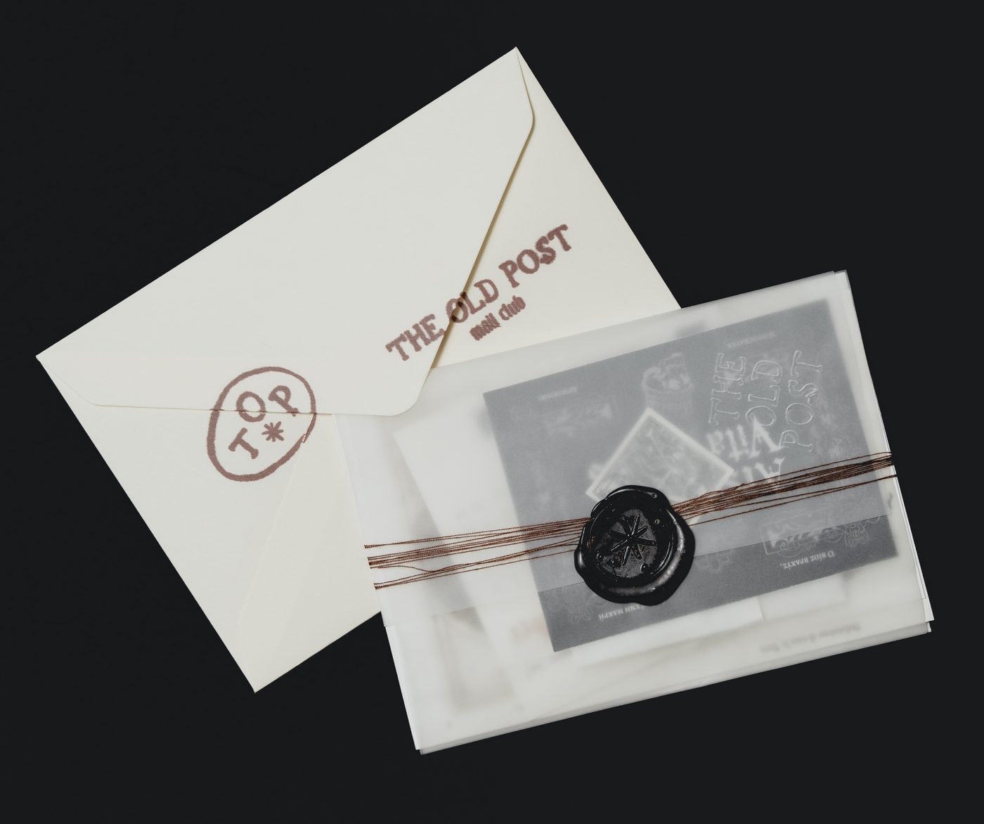 A sealed dispatch parcel
